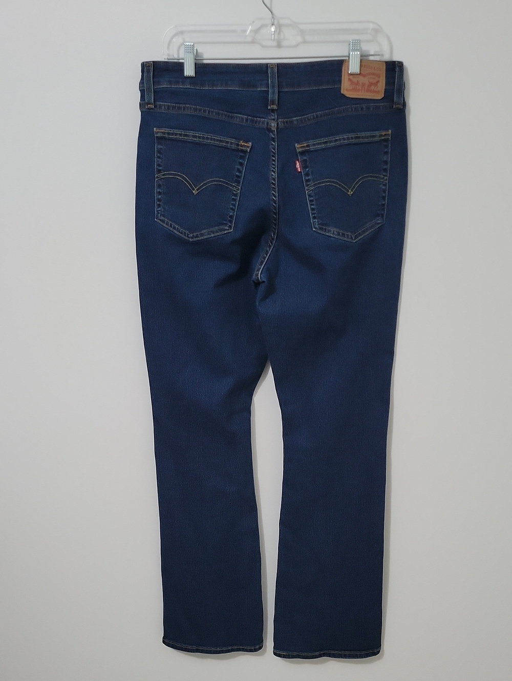 Levi's 725 High Rise Bootcut Jeans, Size 32 - Picture 6 of 8